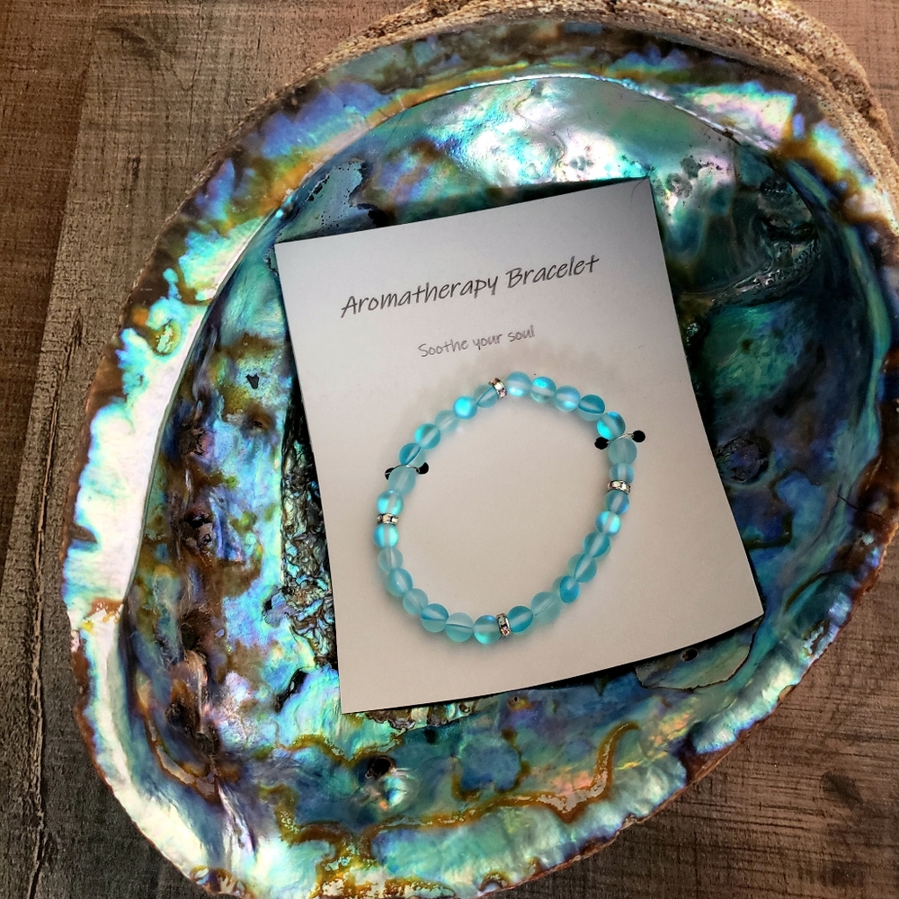 "Mermaid Stone" Aromatherapy Bracelet - Picture 2 of 4